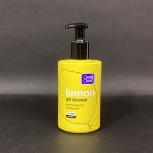Clean and Clear Lemon Gel Cleanser Oil Free Vitamin C Pump Bottle 7.5 fl oz New